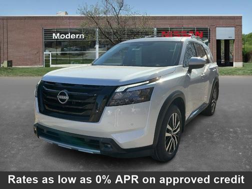 2025 Nissan Pathfinder Platinum