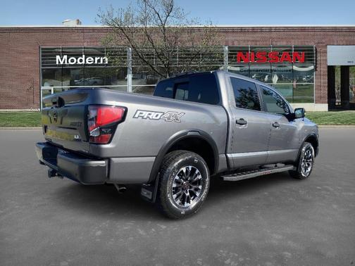 2021 Nissan Titan PRO-4X