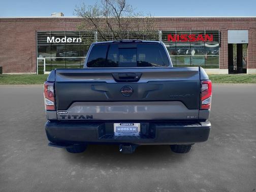 2021 Nissan Titan PRO-4X