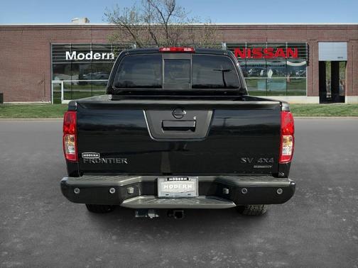 2021 Nissan Frontier SV