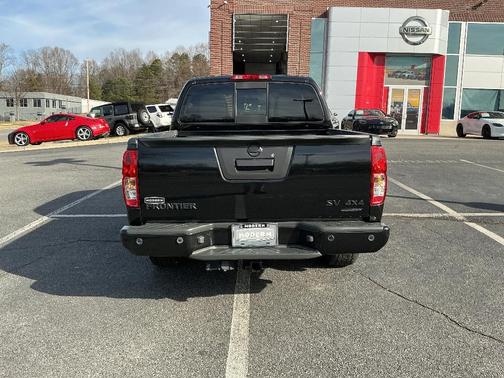 2021 Nissan Frontier SV