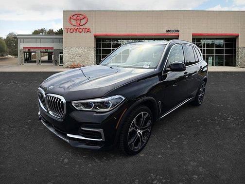 Black 2023 BMW X5 xDrive40i