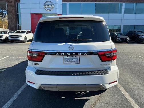 2024 Nissan Armada Platinum