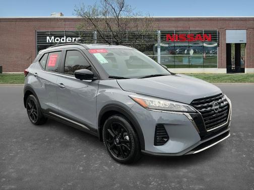 2024 Nissan Kicks SR