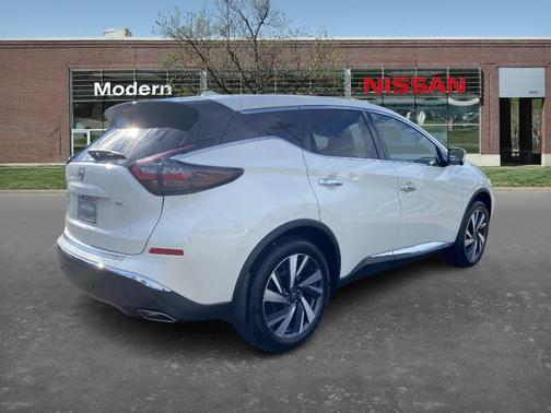 2024 Nissan Murano SL