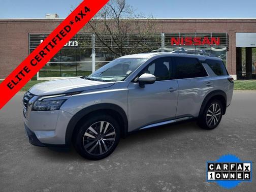 2022 Nissan Pathfinder Platinum
