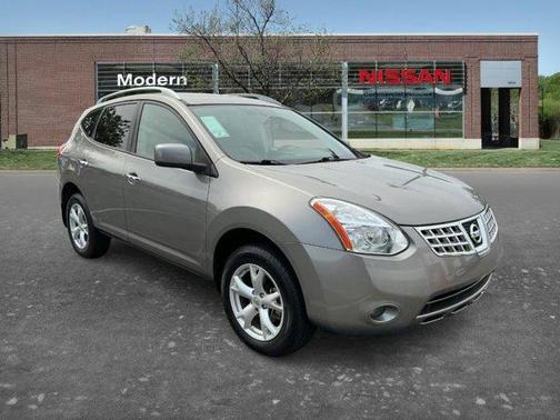 Gotham Gray Metallic 2010 Nissan Rogue SL