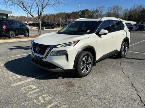 2021 Nissan Rogue SV
