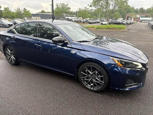 2023 Nissan Altima 2.0 SR