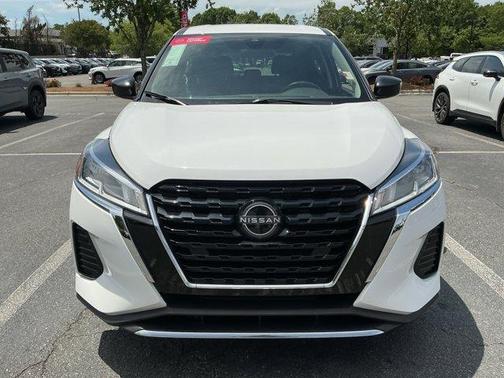 Fresh Powder 2024 Nissan Kicks S