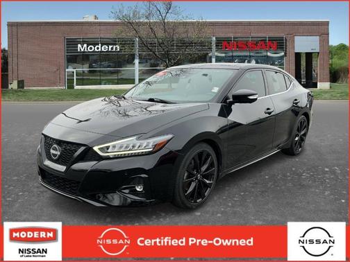 2023 Nissan Maxima SR