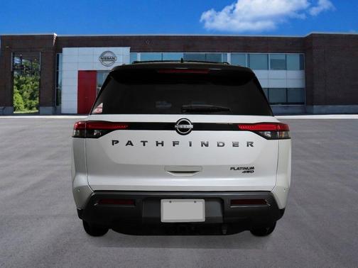 White / Black 2026 Nissan Pathfinder Platinum