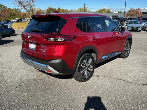 2023 Nissan Rogue Platinum