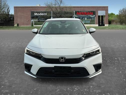 White 2022 Honda Civic LX