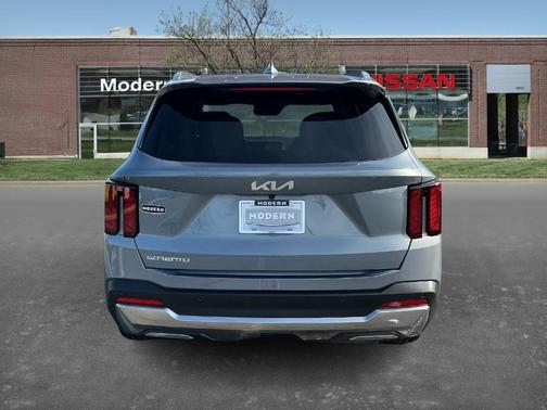 2025 Kia Sorento EX