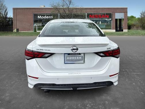 2022 Nissan Sentra SR