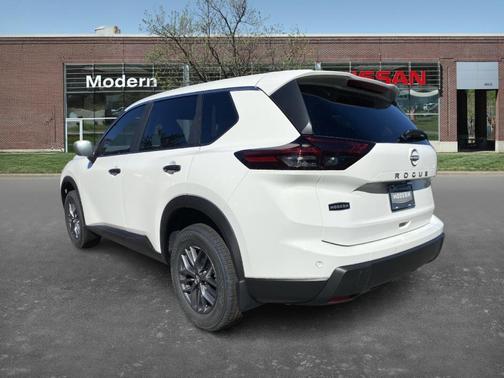 2026 Nissan Rogue S