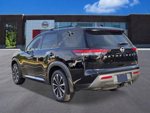 Black 2026 Nissan Pathfinder Platinum