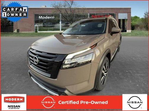 2025 Nissan Pathfinder Platinum