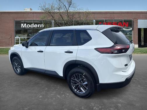 2025 Nissan Rogue S
