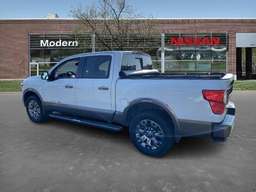 2019 Nissan Titan Platinum Reserve