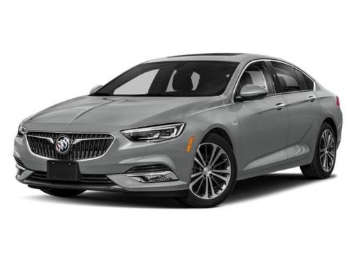 2019 Buick Regal Sportback Essence