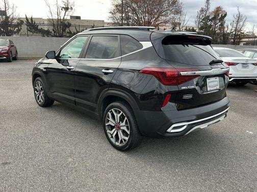 2022 Kia Seltos SX