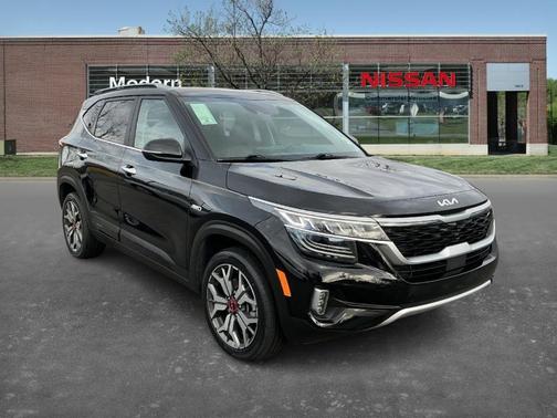 2022 Kia Seltos SX