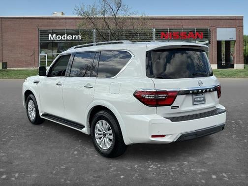 2024 Nissan Armada SV