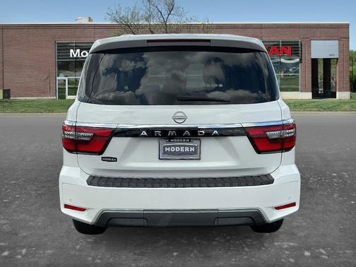 2024 Nissan Armada SV