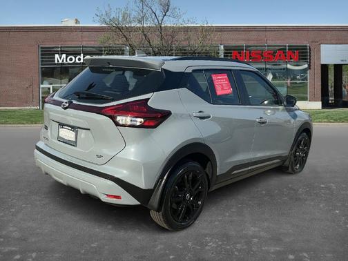 2024 Nissan Kicks SR