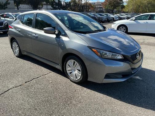 2023 Nissan Leaf S