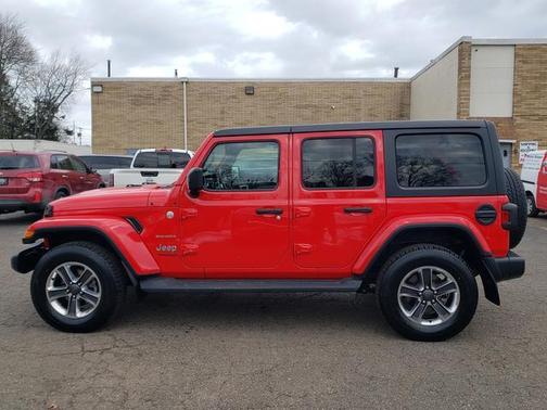 2021 Jeep Wrangler Unlimited Sahara