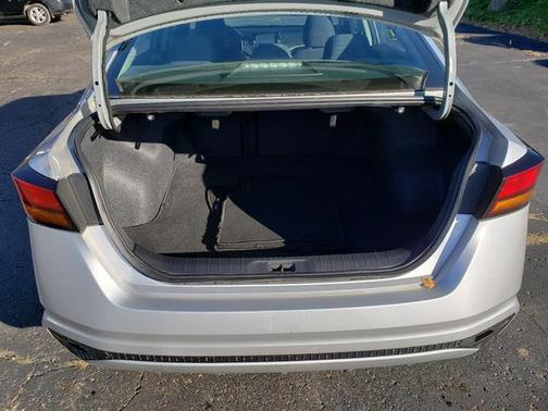 2022 Nissan Altima S FWD