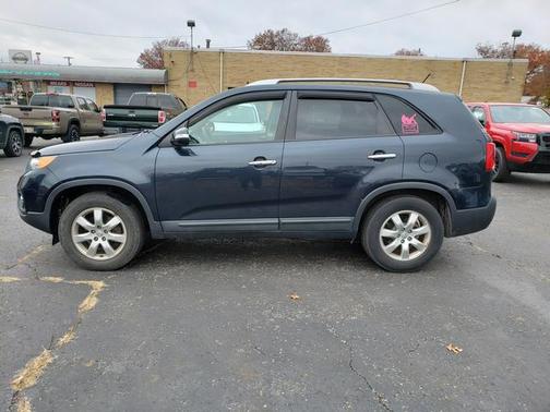 2012 Kia Sorento LX