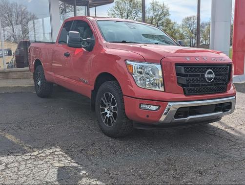 Red Alert 2024 Nissan Titan SV