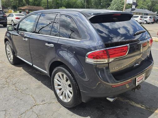 2013 Lincoln MKX Base