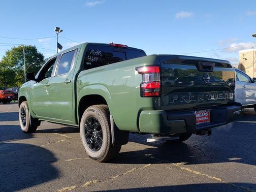 2026 Nissan Frontier SV