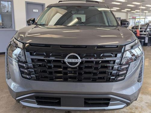 Gun Metallic 2026 Nissan Pathfinder SL
