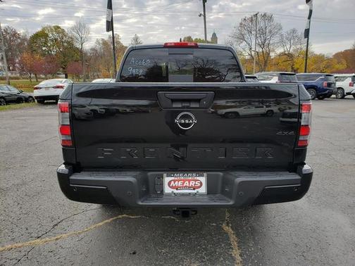 2026 Nissan Frontier SV