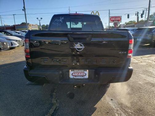 Super Black 2026 Nissan Frontier SV