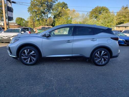 2024 Nissan Murano SL