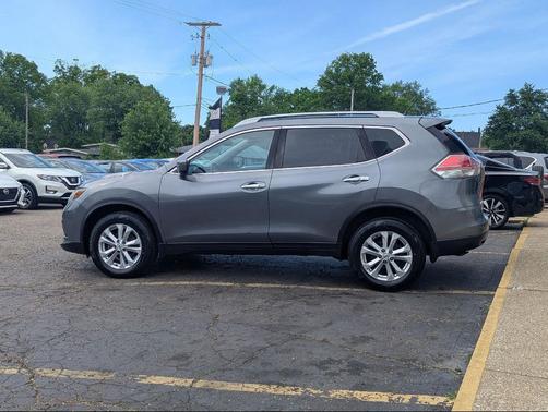 Gun Metallic 2016 Nissan Rogue SV