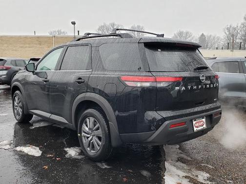 2025 Nissan Pathfinder SV 4WD