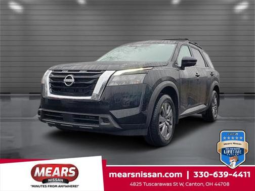 2025 Nissan Pathfinder SV 4WD