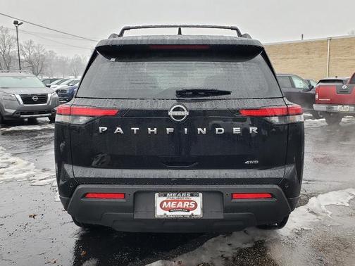 2025 Nissan Pathfinder SV 4WD