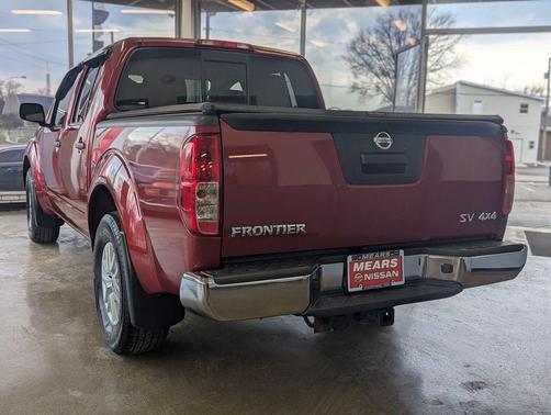 Cayenne Red Metallic 2019 Nissan Frontier SV