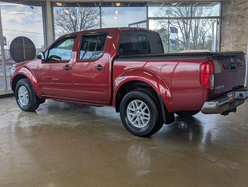 Cayenne Red Metallic 2019 Nissan Frontier SV