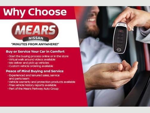 Gun Metallic 2025 Nissan Versa 1.6 SV