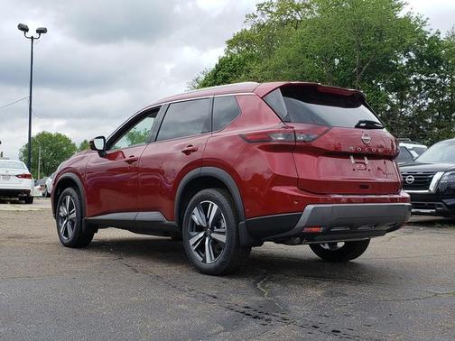 2025 Nissan Rogue SL